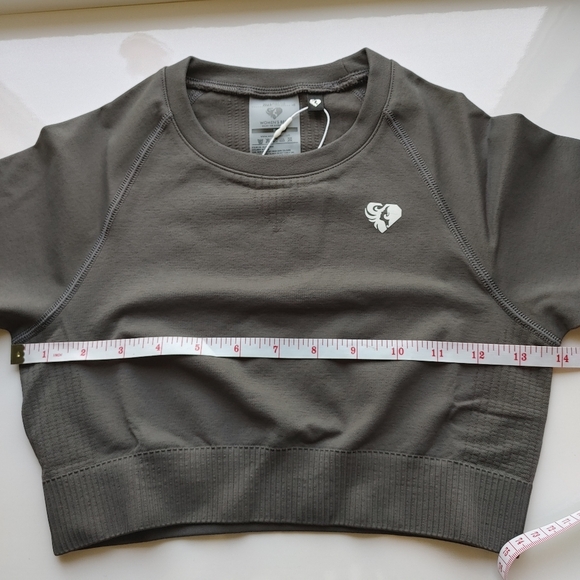 Womens Best Power Crop Top & Cycling Shorts - Picture 9 of 15